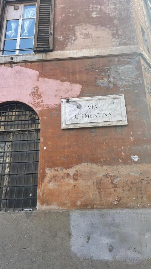 רומא Colosseo Apartment- Heart Of Rione Monti מראה חיצוני תמונה