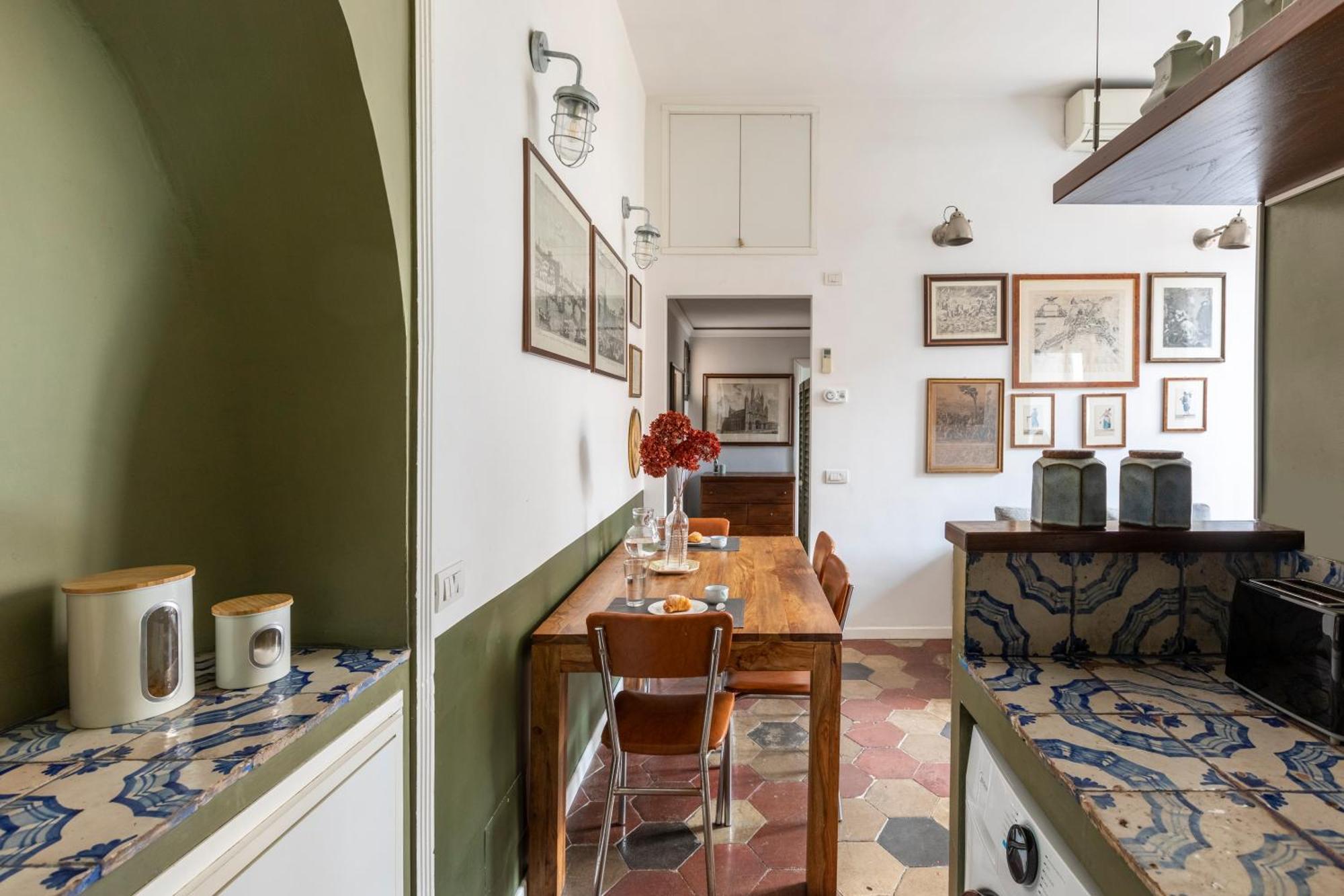 רומא Colosseo Apartment- Heart Of Rione Monti מראה חיצוני תמונה